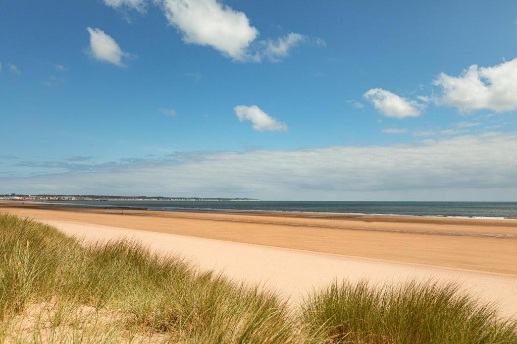 North Beach House - 3 Bedroom Fully Equipped Spacious House Perfect For Family Getaways In Bridlington Exterior photo