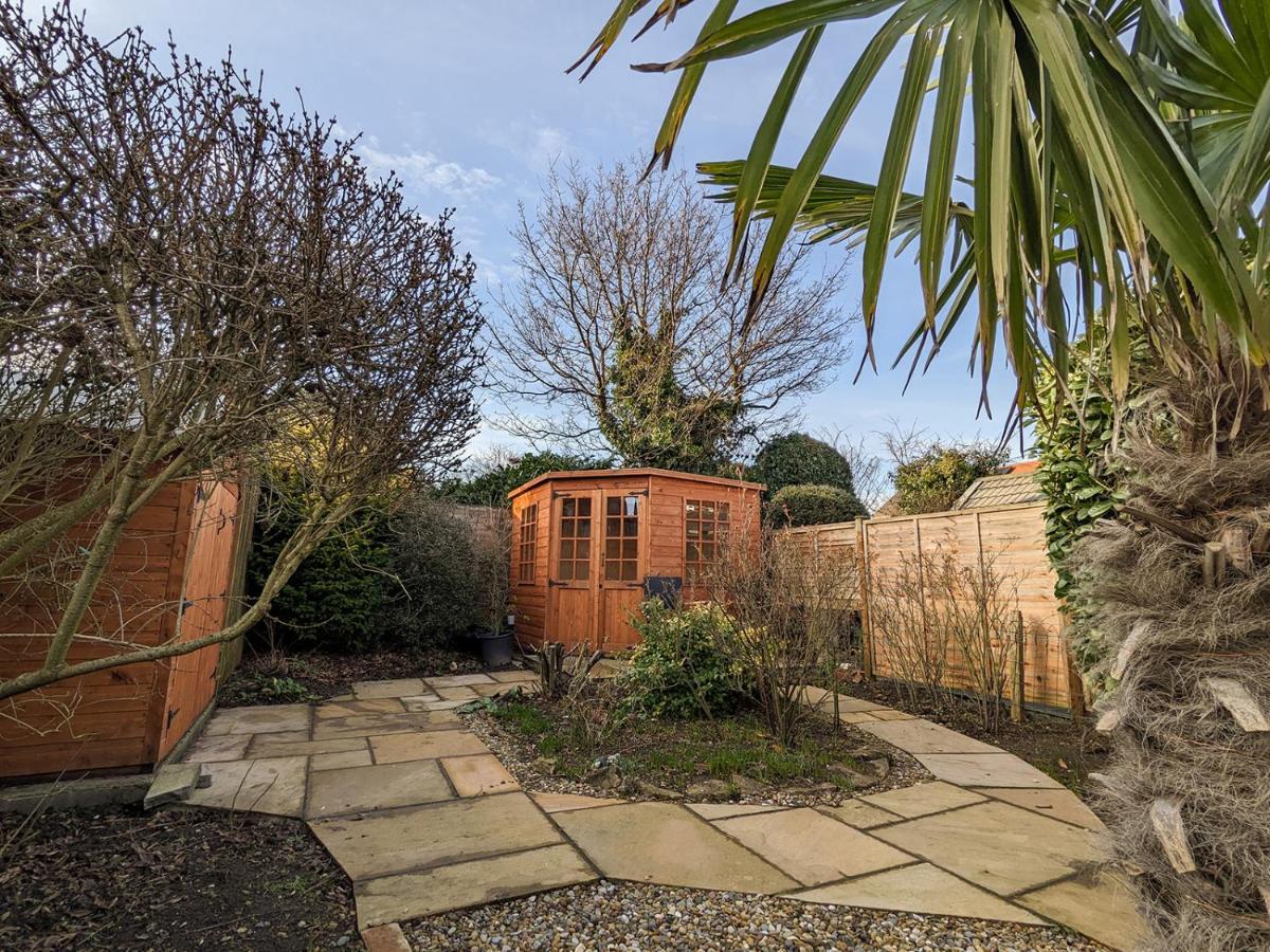 North Beach House - 3 Bedroom Fully Equipped Spacious House Perfect For Family Getaways In Bridlington Exterior photo